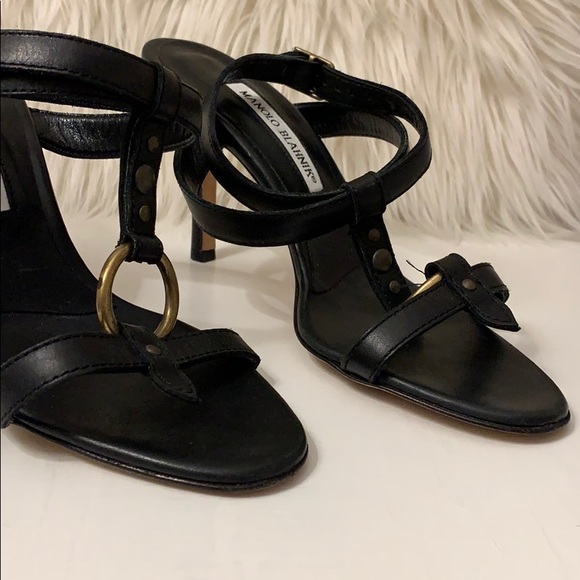 Manolo Blahnik AUTHENTICATED Black T Strap Open Toe Sandals - Picture 6 of 16